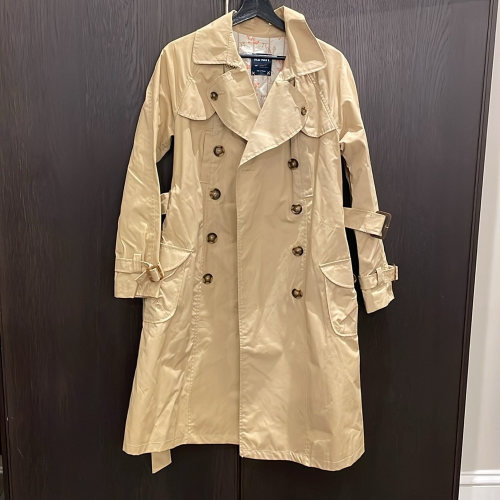 NWOT Trench Coat old Navy Size Small